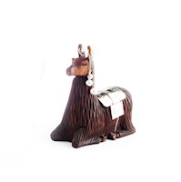 LLAMA C/PELAJE SENTADA